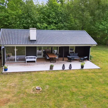 Judyta - 250m To The Fjord By Interhome